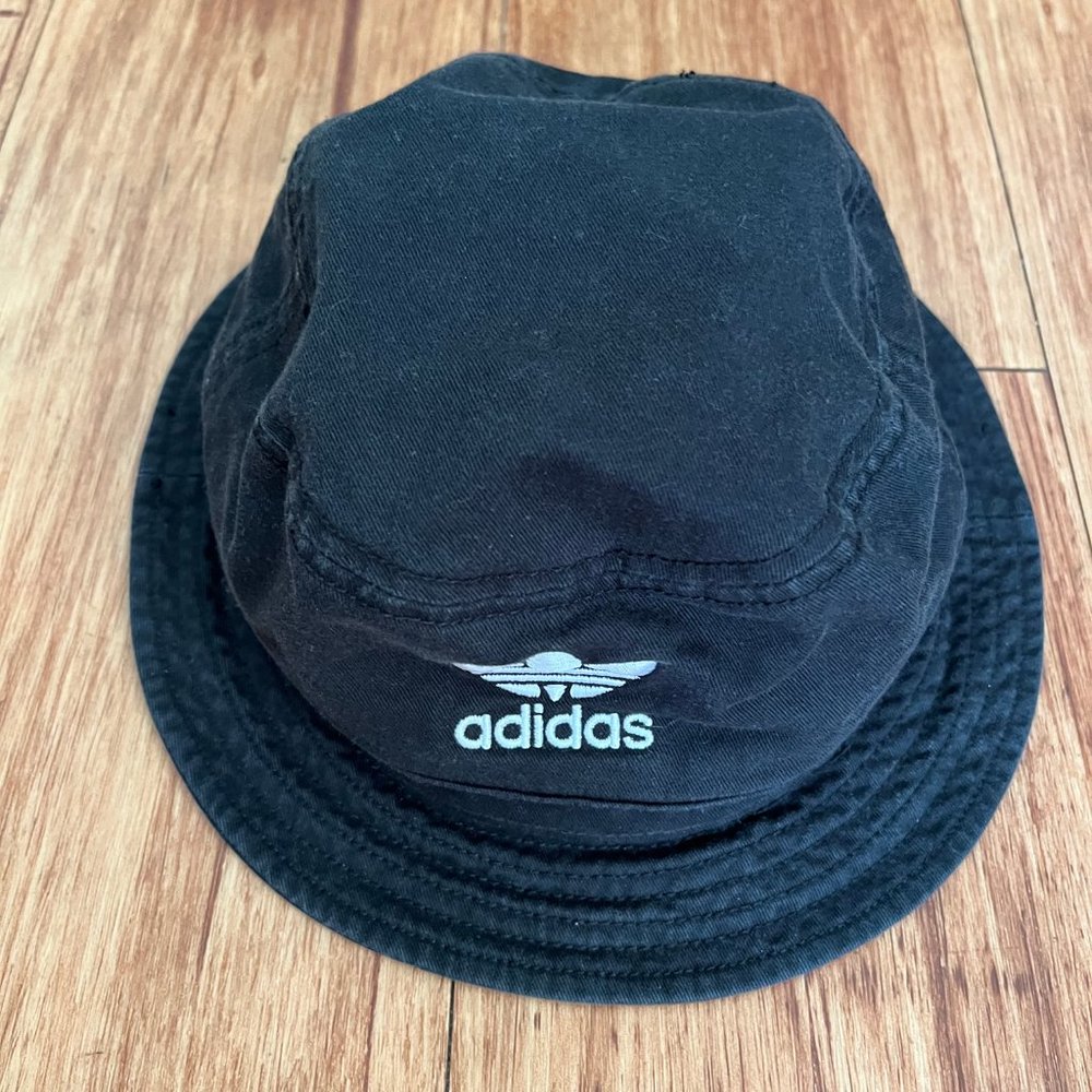 Adidas Originals Washed Bucket Hat in Black OS